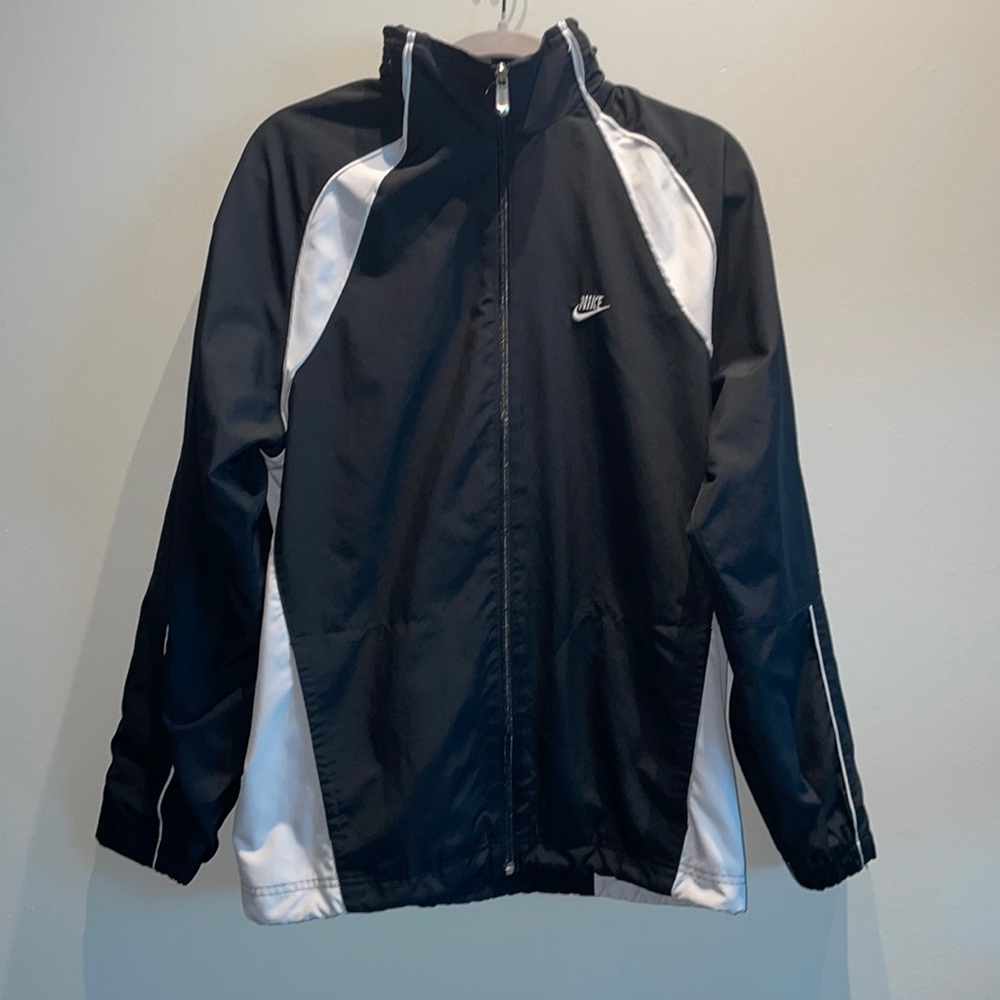 Nike vintage windbreaker. Black and white. Mens size medium